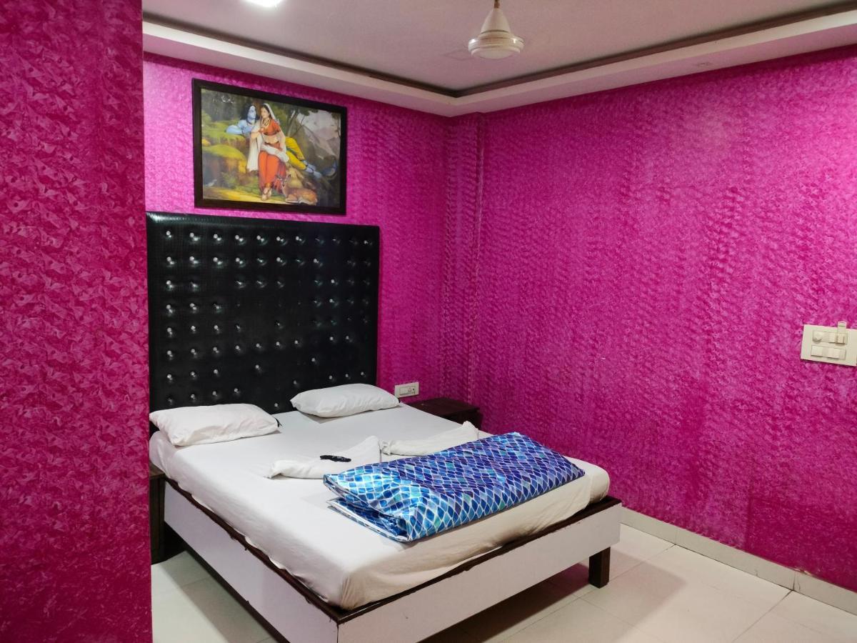 Spring Resort & Lodging Bombay Exterior foto